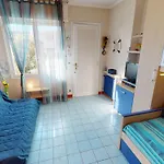 Lumineux Avec Grande Terrasse Et Garage Privé à - Fr-1-196-276 Menton